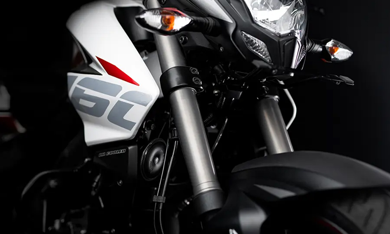 HOT Ns 160 Bs6 White Colour Bikes Bajaj Pulsar Ns 160 Bs6