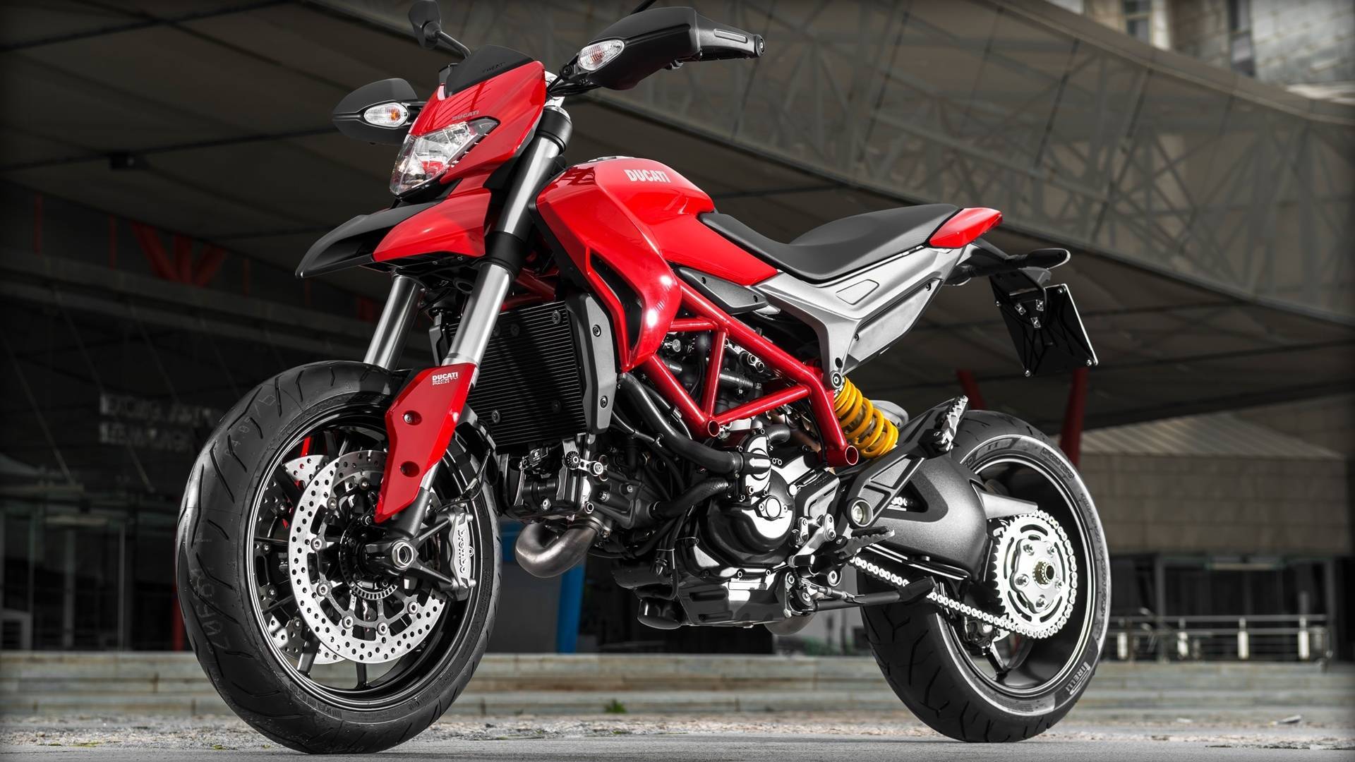 Ducati Hypermotard 939 Price, Images, Specs Reviews