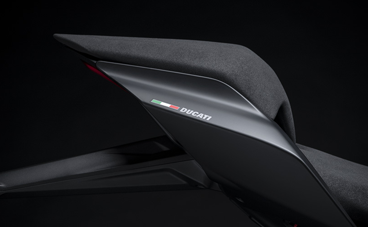 Duacti Streetfighter V4 Seat