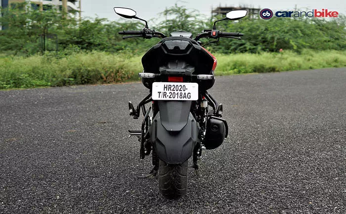Hero Xtreme 160r Price 21 Mileage Specs Images Of Xtreme 160r Carandbike Hero Xtreme 160r Price 21 Mileage Specs Images Of Xtreme 160r Carandbike