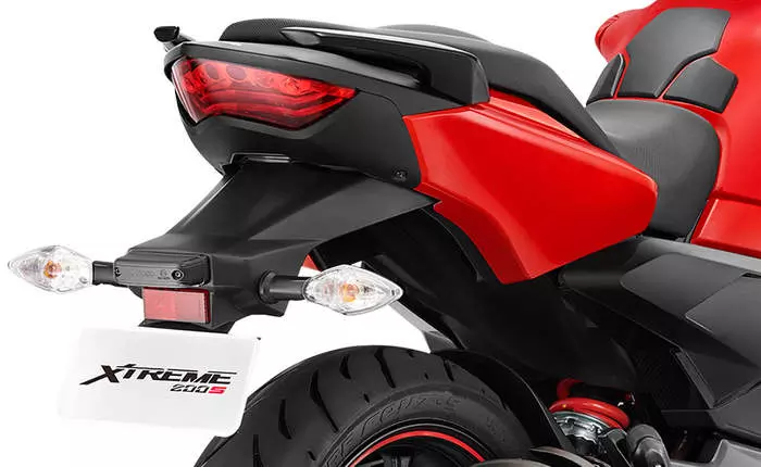 Hero Xtreme 0s On Road Price In Kolkata Offers On Xtreme 0s Price In 21 Carandbike