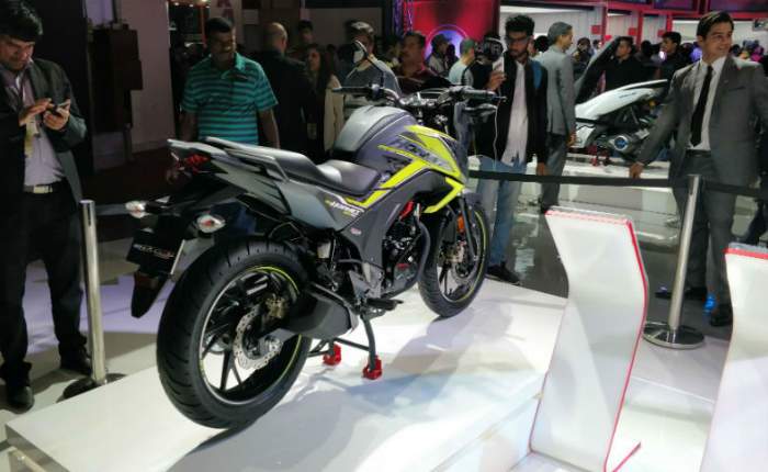 Honda Cb Hornet 160r Price 21 Mileage Specs Images Of Cb Hornet 160r Carandbike Honda Cb Hornet 160r Price 21 Mileage Specs Images Of Cb Hornet 160r Carandbike