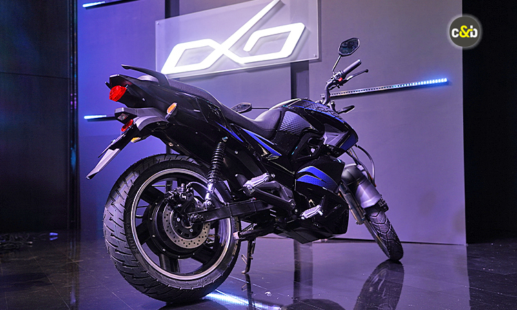Hop Electric OXO Price 2022 | Mileage, Specs, Images of OXO - carandbike