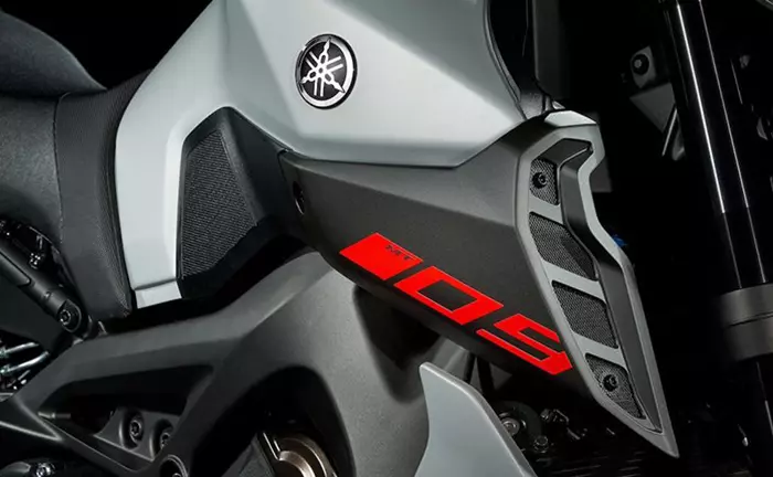 Yamaha Mt 09 Price 22 Mileage Specs Images Of Mt 09 Carandbike Yamaha Mt 09 Price 22 Mileage Specs Images Of Mt 09 Carandbike