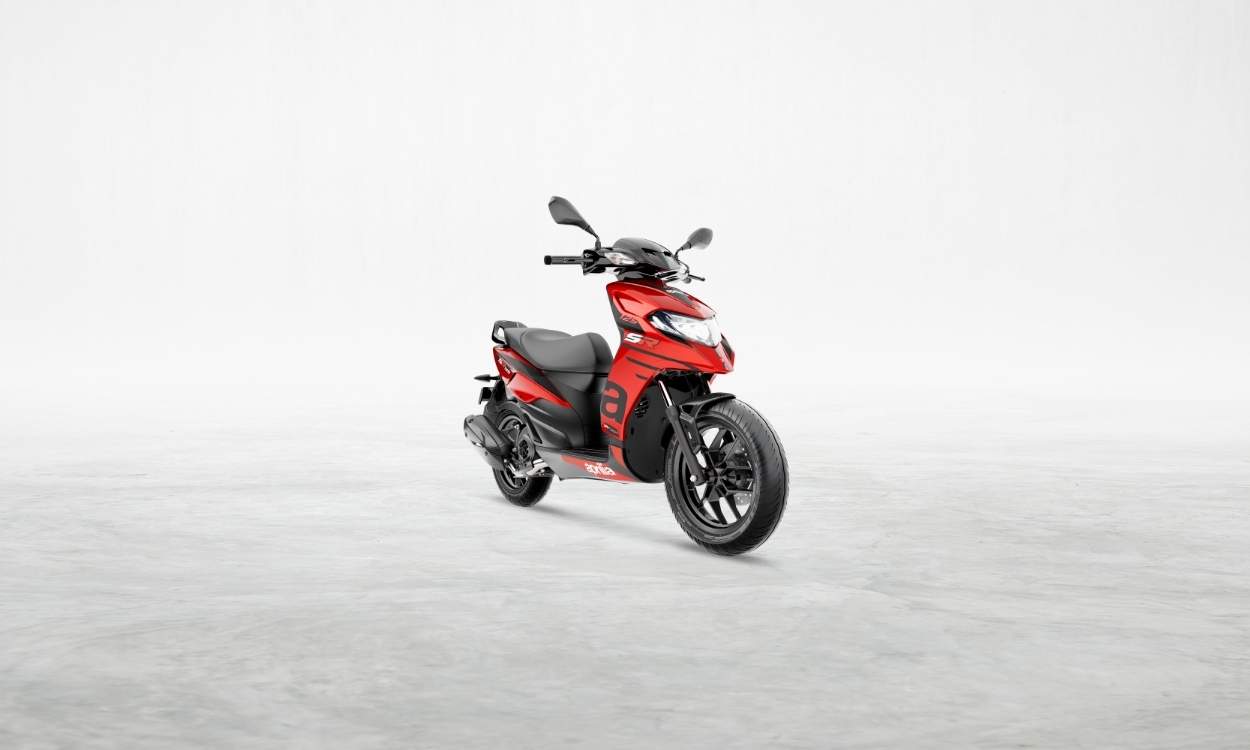 Aprilia SR 150 Price 2023 | Mileage, Specs, Images of SR 150 ...