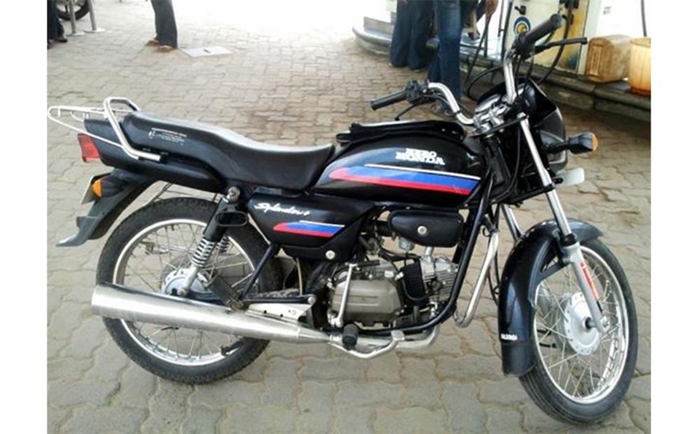 Hero Honda Splendor Plus Price 21 Mileage Specs Images Of Splendor Plus Carandbike Hero Honda Splendor Plus Price 21 Mileage Specs Images Of Splendor Plus Carandbike
