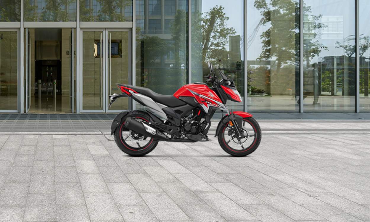 Honda X Blade On Road Price In Chennai Offers On X Blade Price In 21 Carandbike Honda X Blade On Road Price In Chennai Offers On X Blade Price In 21 Carandbike