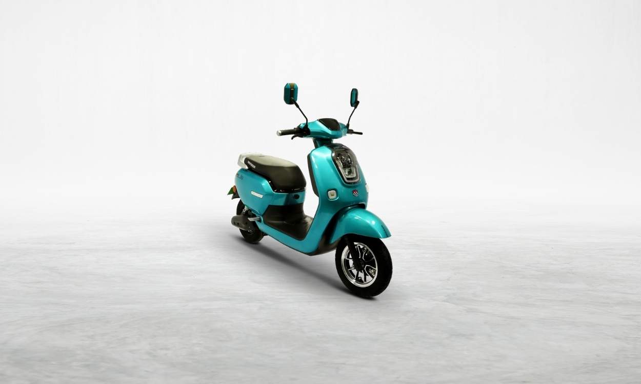 Okinawa Lite Electric Scooter : Price, Images, Specs & Reviews - carandbike.com