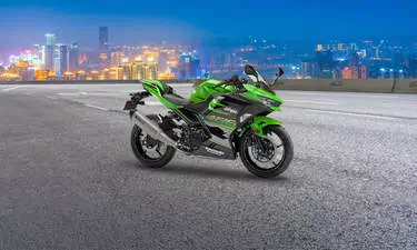 Sports Kawasaki Ninja 400 Sports Bike