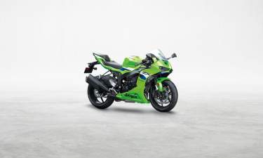 Sports Kawasaki Ninja ZX-6R Sports Bike,price starts at Rs.10,49,000 Sports Kawasaki Ninja ZX-6R Sports Bike