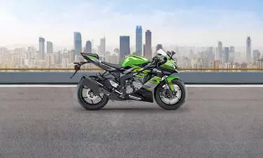 Sports Kawasaki Ninja ZX-6R Sports Bike