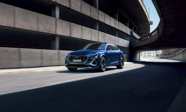 Audi e-Tron Electric Car Price in India 2023 - Images, Mileage & Reviews - carandbike