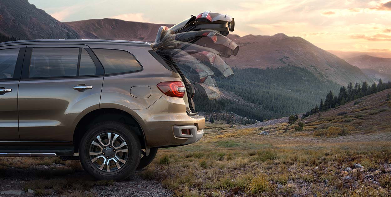 Ford Endeavour 3 0l 4x4 At Price Specs And Features