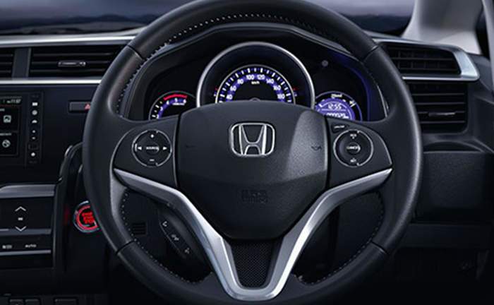 Honda Wr V On Road Price In Kolkata Offers On Wr V Price In 21 Carandbike Honda Wr V On Road Price In Kolkata Offers On Wr V Price In 21 Carandbike