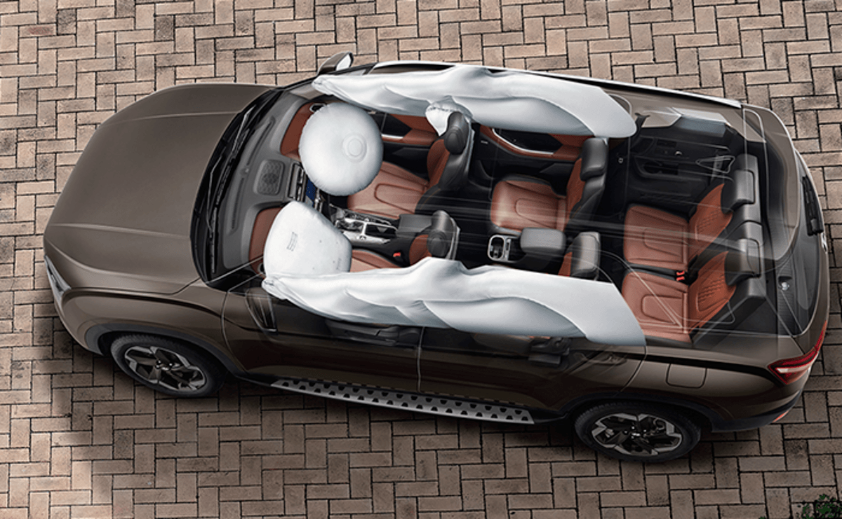 Hyundai Alcazar Price in India 2022 Images, Mileage & Reviews