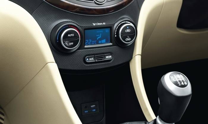 Hyundai Fluidic Verna Automatic Climate Controls