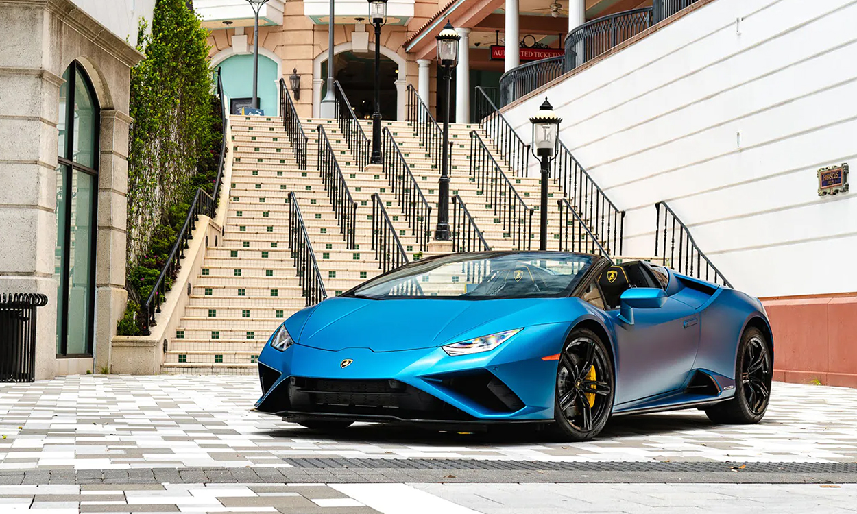 Lamborghini Huracan EVO RWD Spyder - Huracan EVO RWD Spyder Interior ...