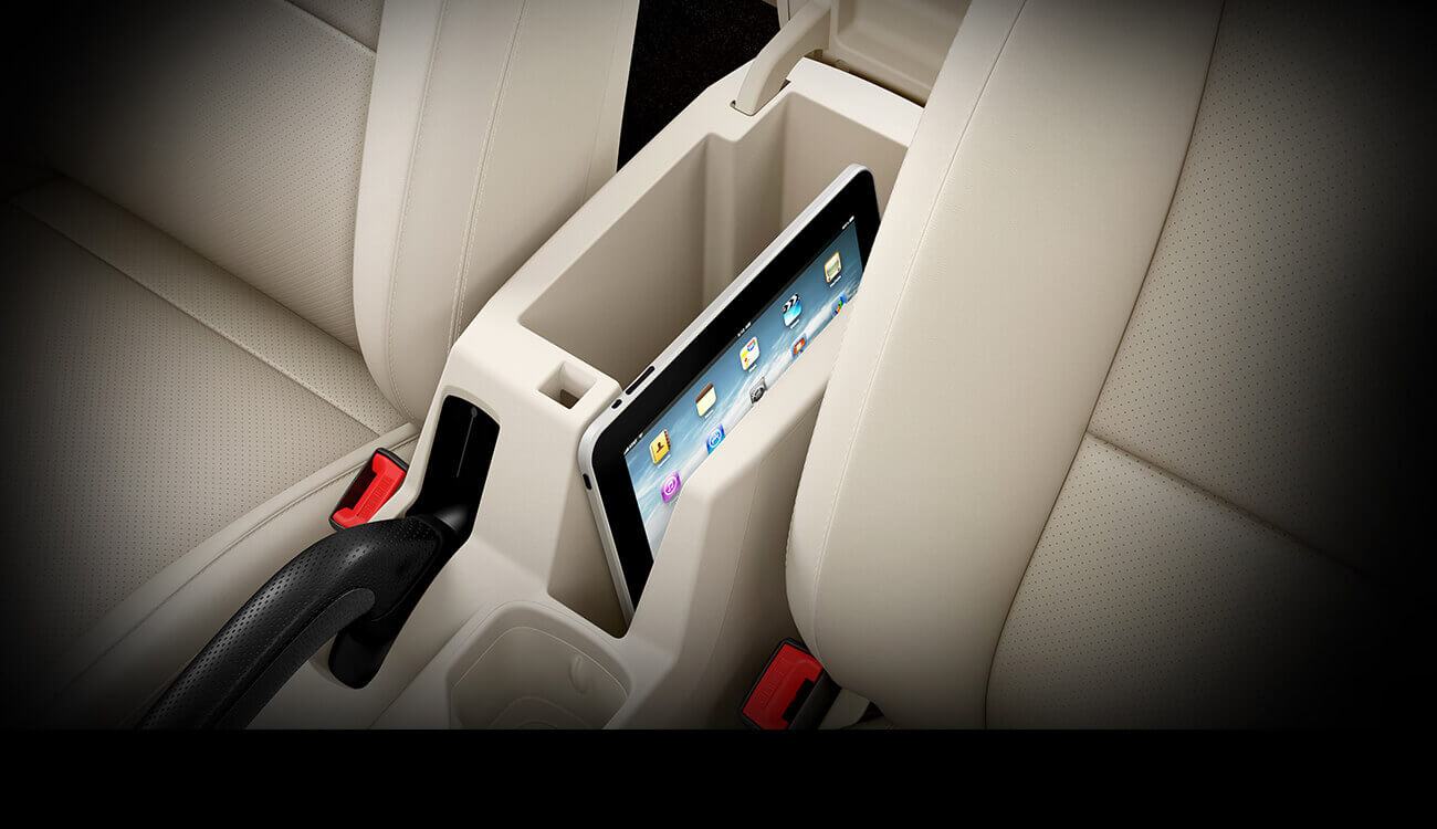 Mahindra XUV300 W4 Diesel OnRoad Price, XUV300 W4 Diesel Model