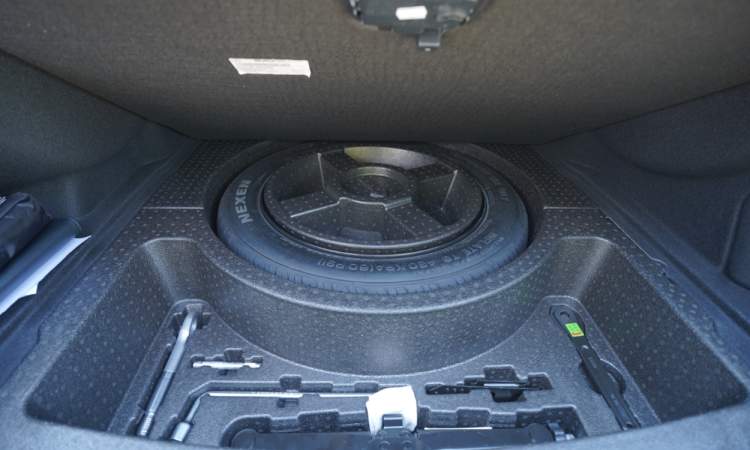 Mercedes E Class 2