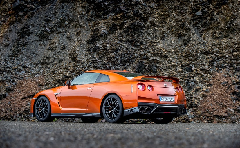 Nissan GT-R Price in India 2022 - Images, Mileage & Reviews - carandbike