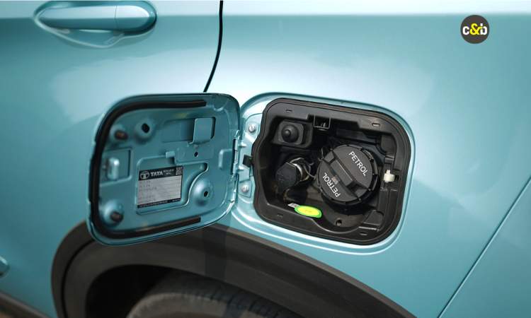 Tata Nexon Icng 28