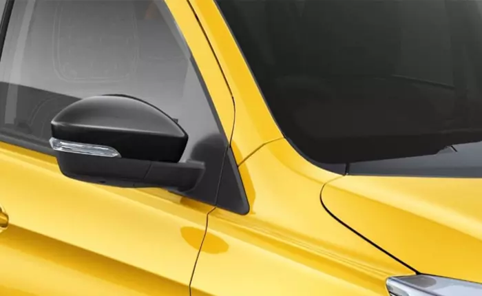 tata tiago door speaker size