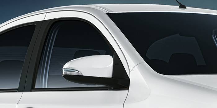 Toyota Platinum Etios Price In Bareilly Check On Road