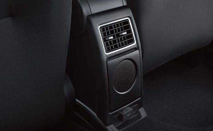 Volkswagen Polo 1 2 Highline Petrol Price Specs And Features