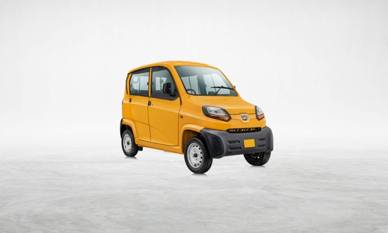 Bajaj Qute Price in India 2021 | Reviews, Mileage, Interior