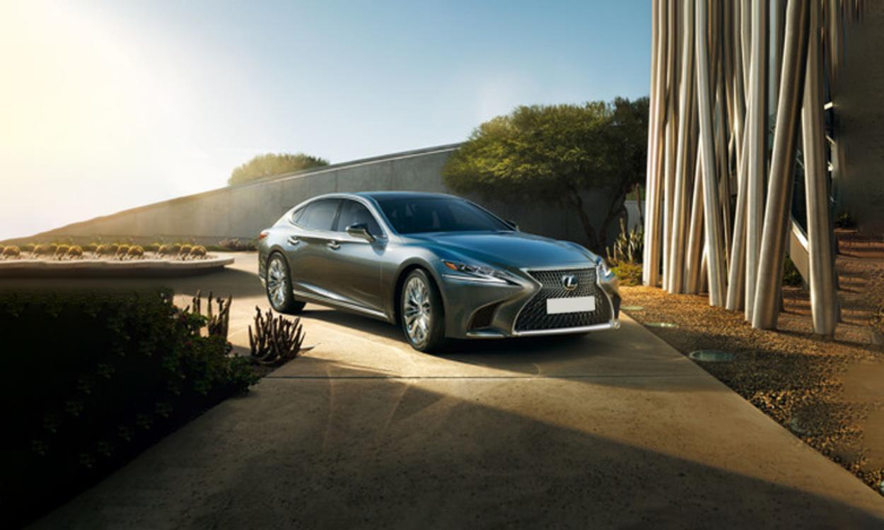 Lexus LS Photos Lexus LS Images