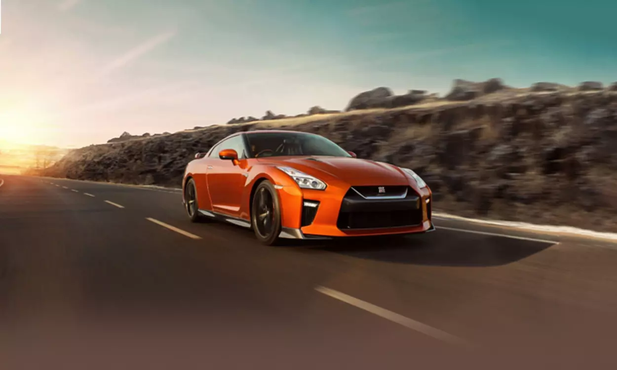 Nissan Gt R Price Mileage Colours Images Reviews Specs