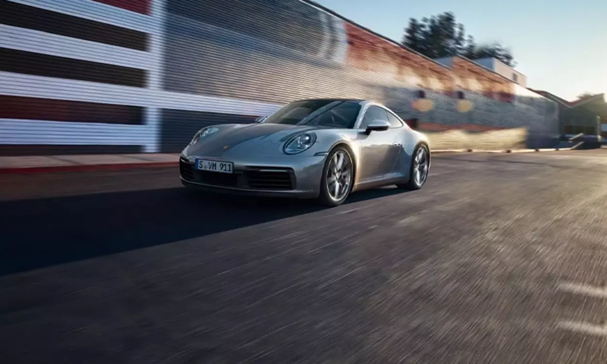 Porsche 911 Price Images Reviews And Specs