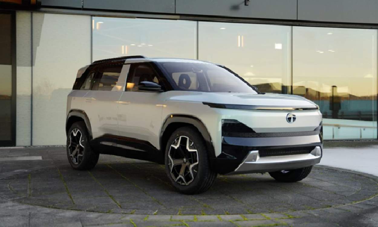 Tata Sierra EV : Price, Mileage, Images, Specs & Reviews - carandbike.com