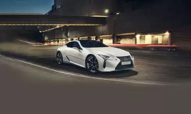 Lexus Cars Prices Reviews Lexus New Cars In India Specs News