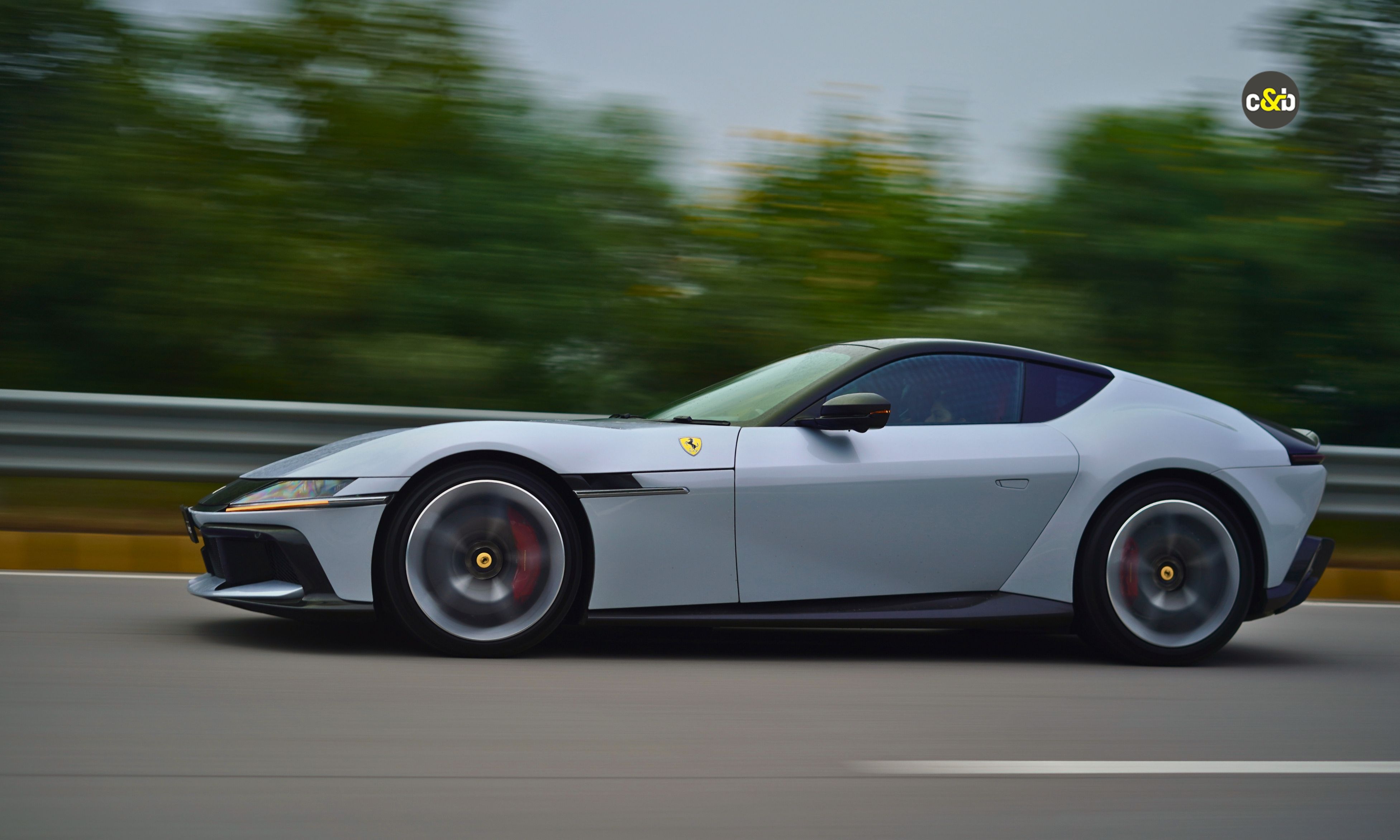 2025 Ferrari 12 Cilindri m32