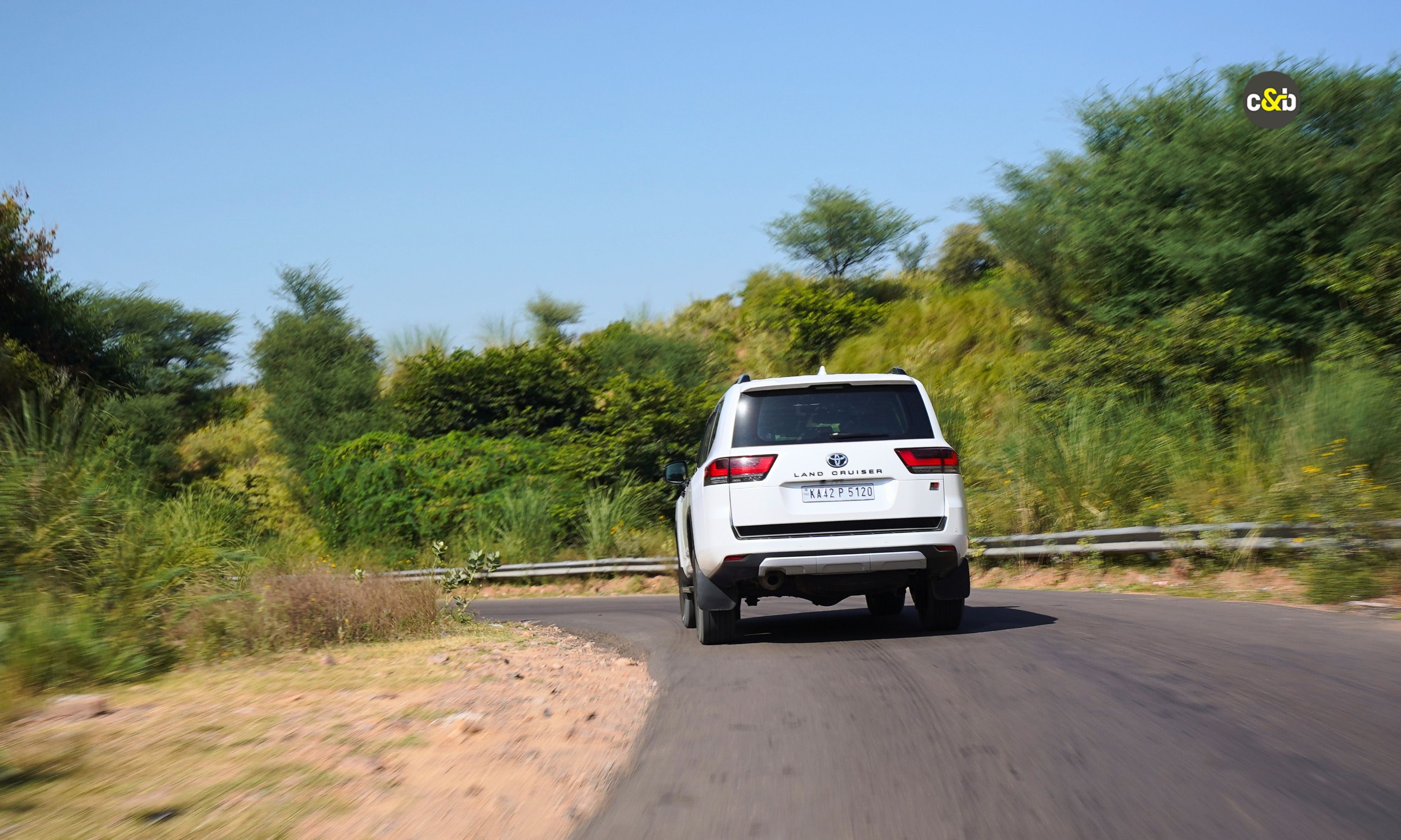 2025 Toyota Land Cruiser 300 GR Sport m50
