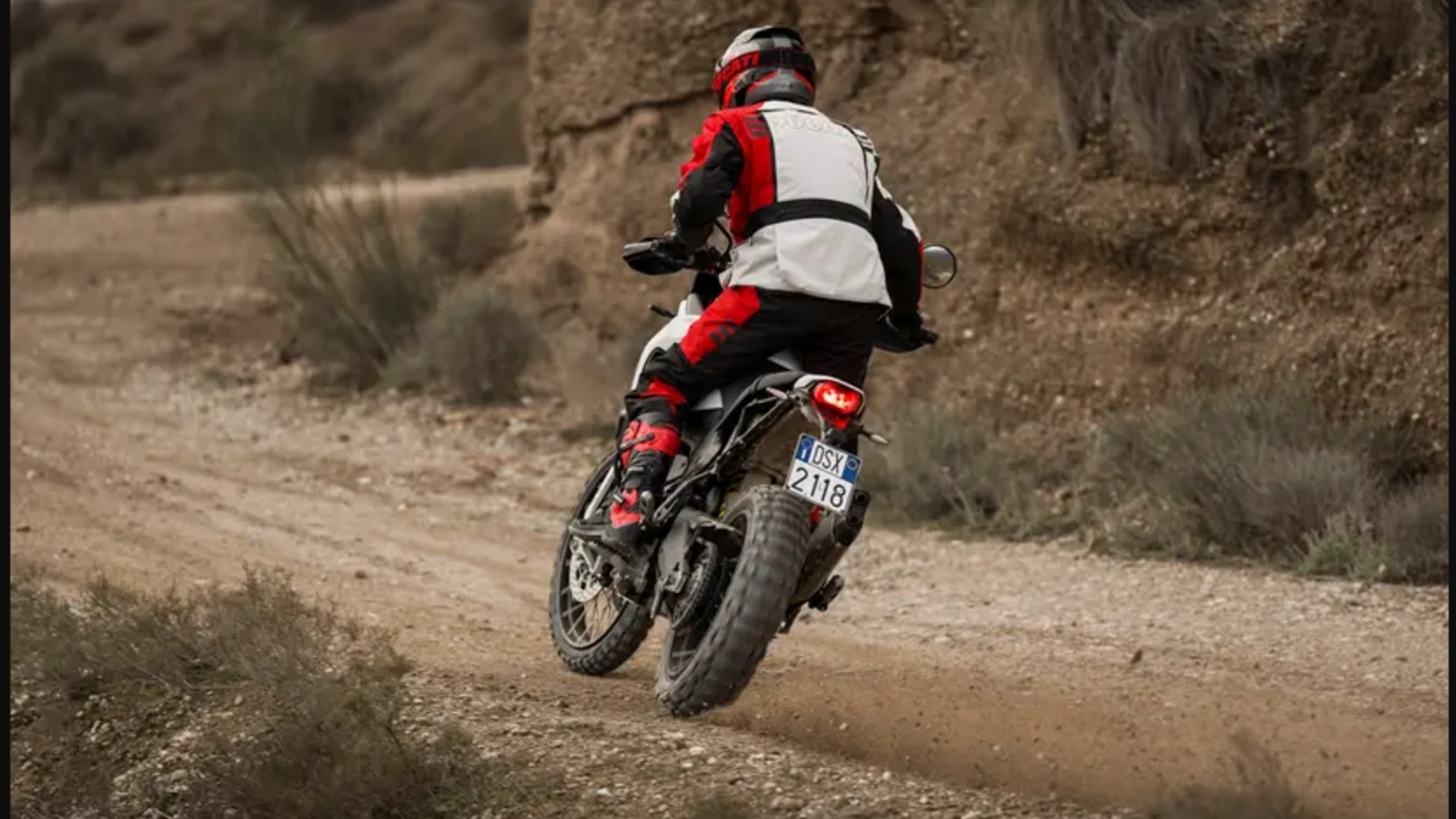 2026 Ducati Desert X V2 m15