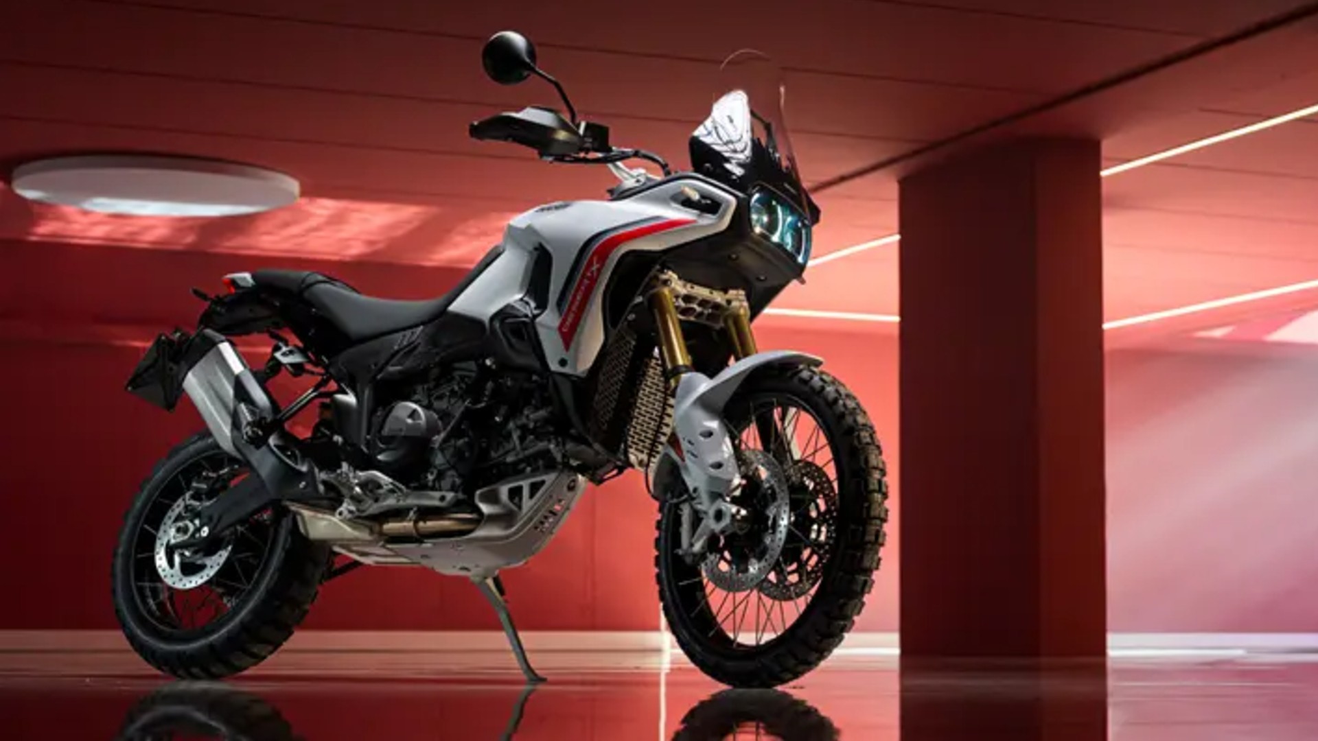 2026 Ducati Desert X V2 m8