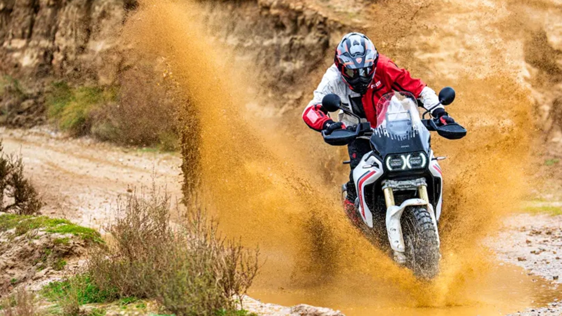 2026 Ducati Desert X V2 m9