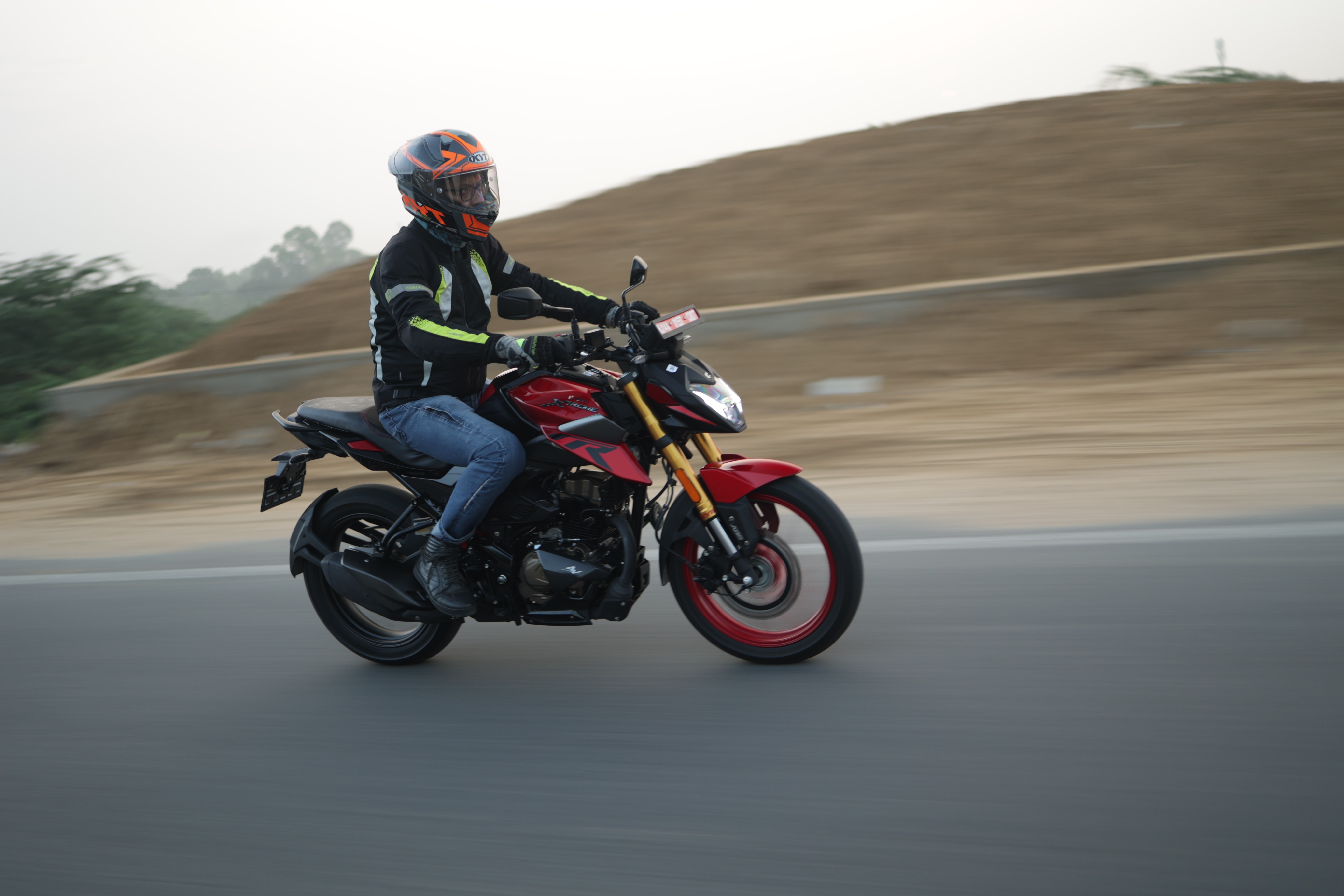 2026 Hero Xtreme 160R First Ride Review: Is it the Best 160 cc Bike?