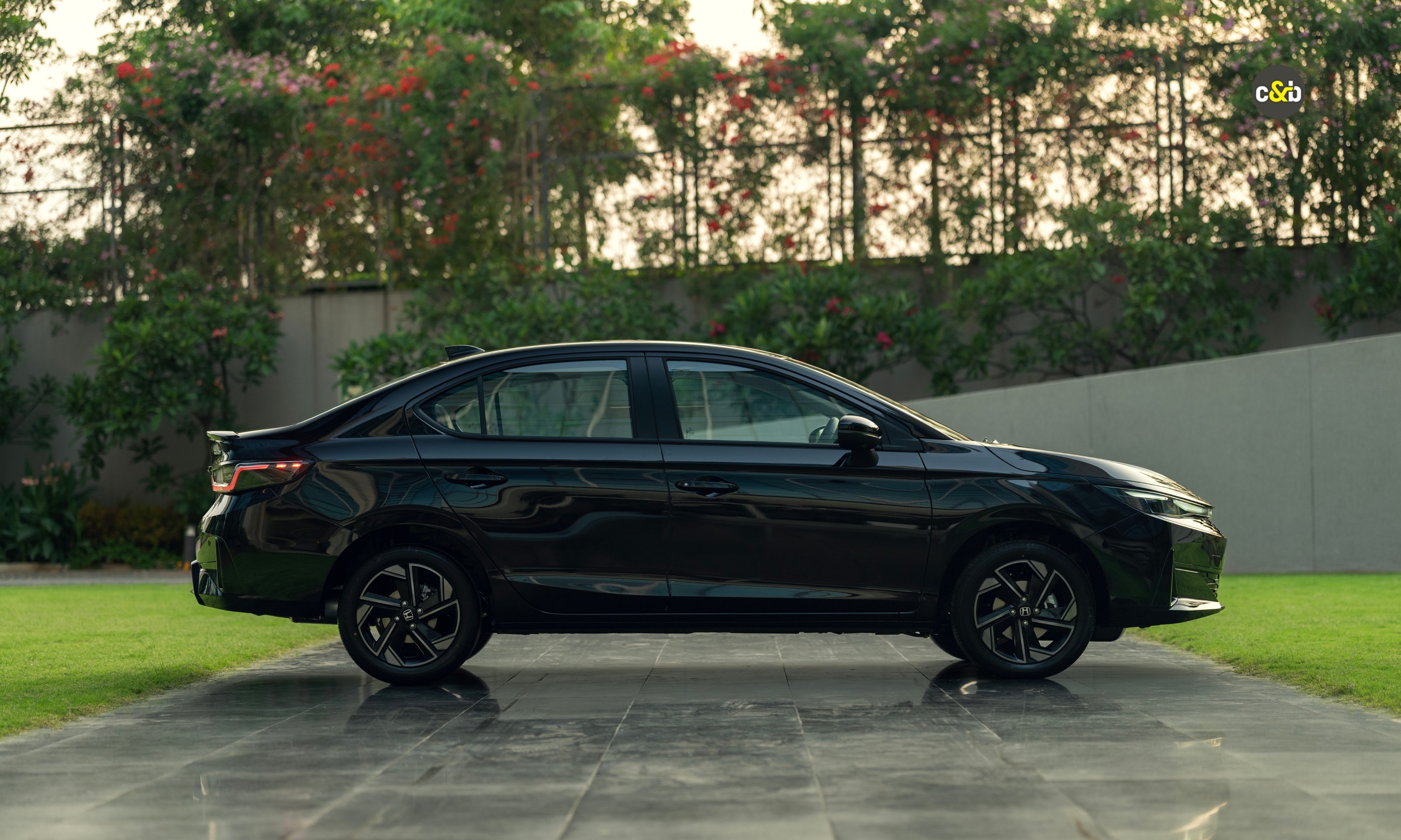 2026 Honda City e HEV m4