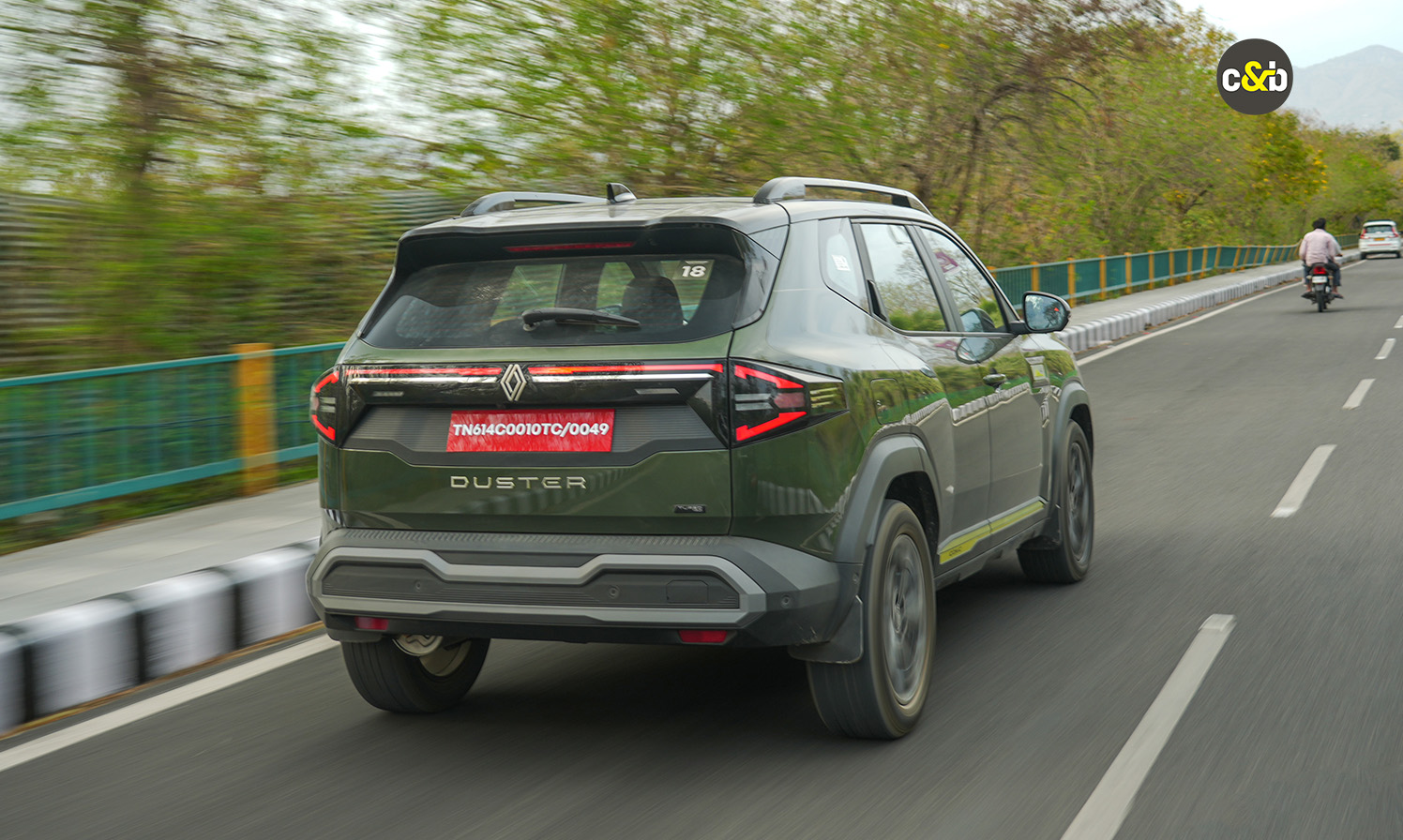 2026 Renault Duster Web 23