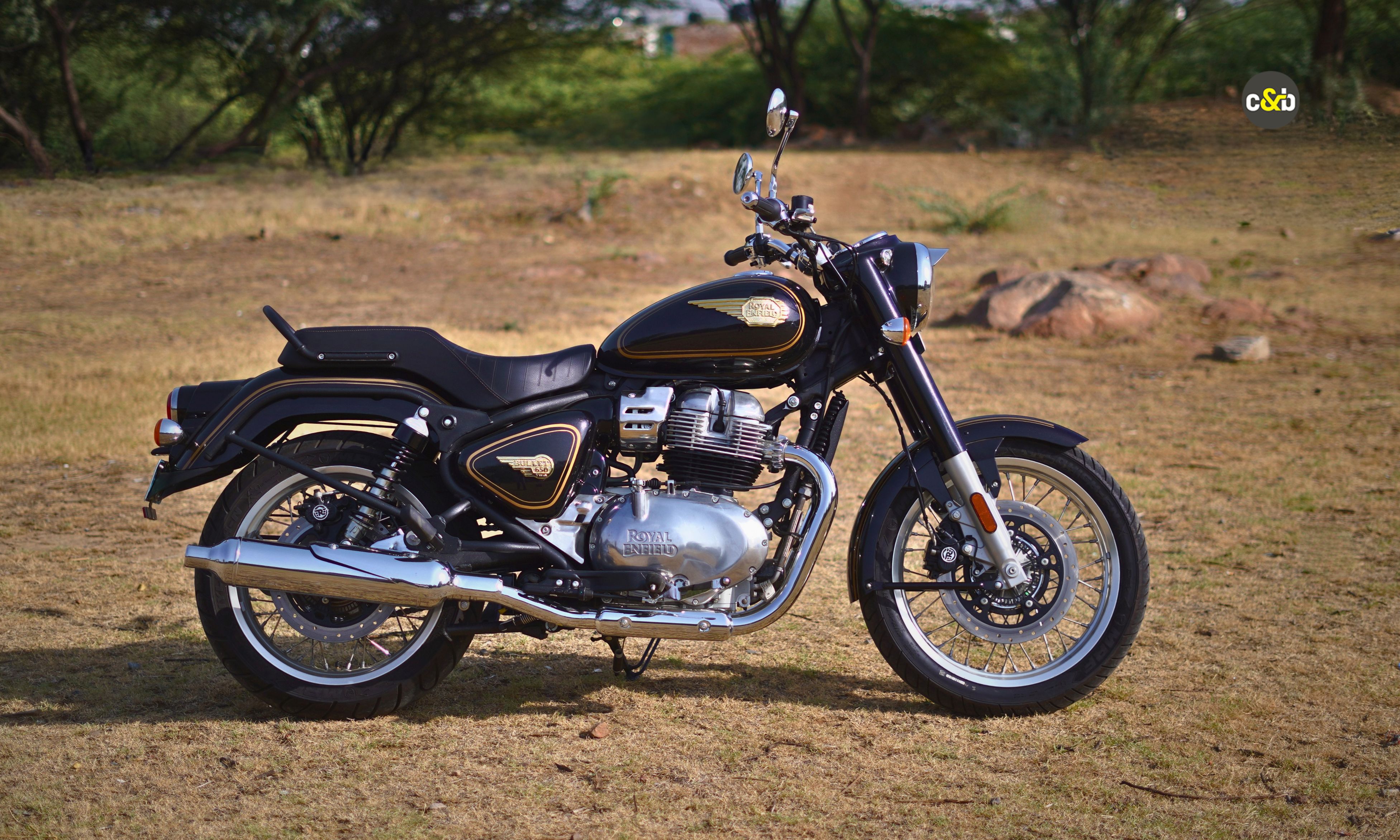 2026 Royal Enfield Bullet 650 m2 jpg