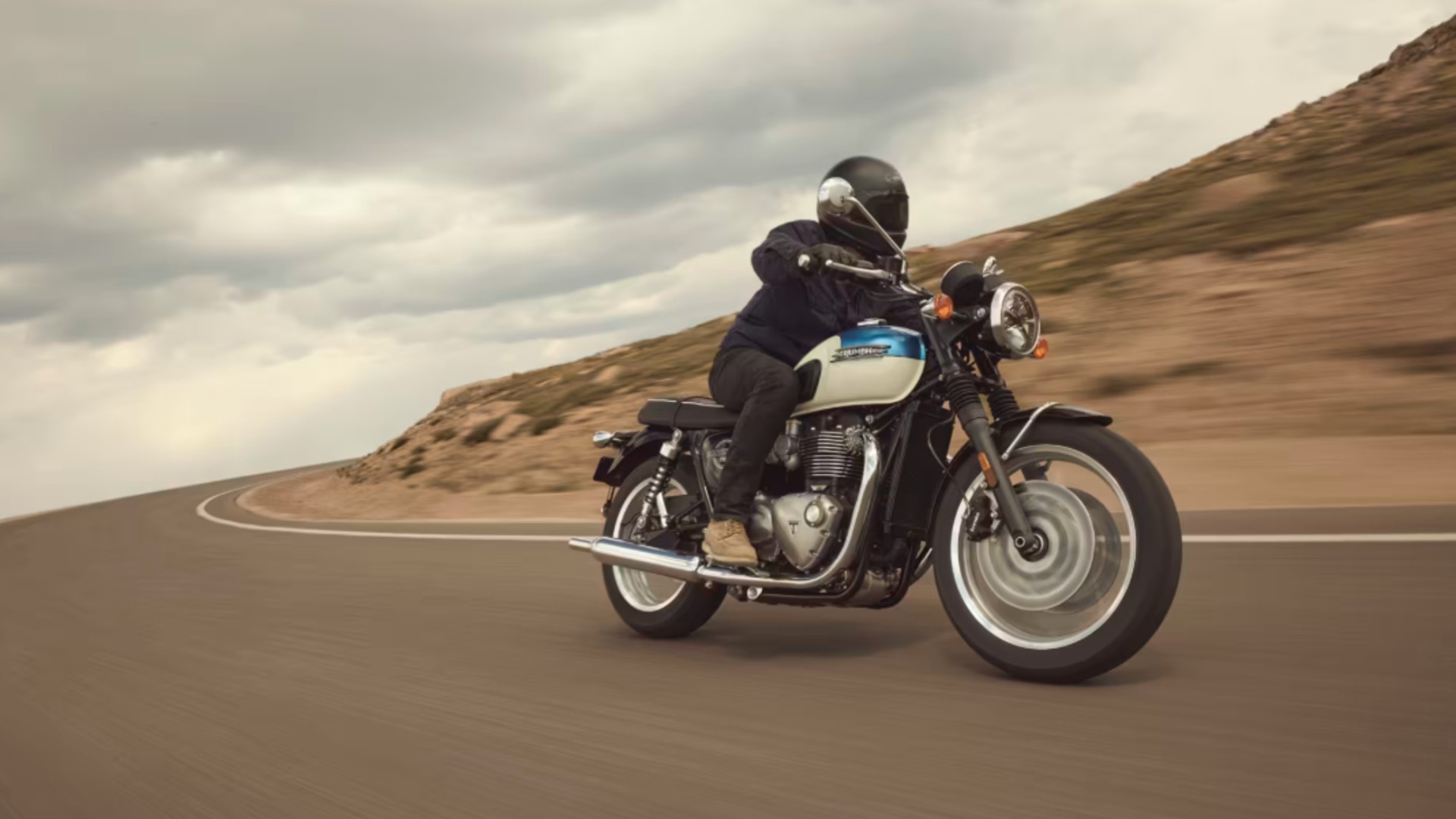 2026 Triumph Bonneville T120, Bobber and Speedmaster Launched In India