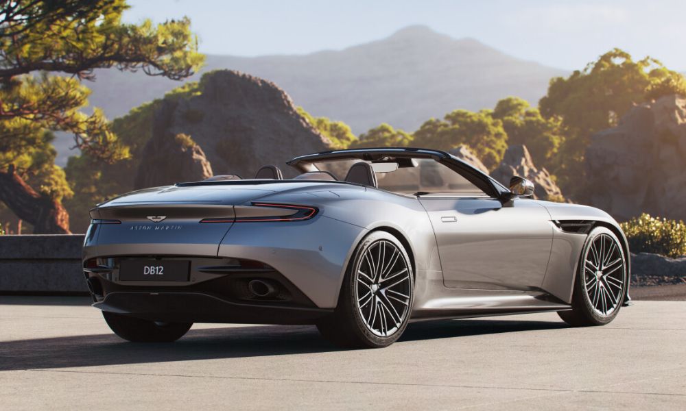 Aston Martin DB 12 Volante 3