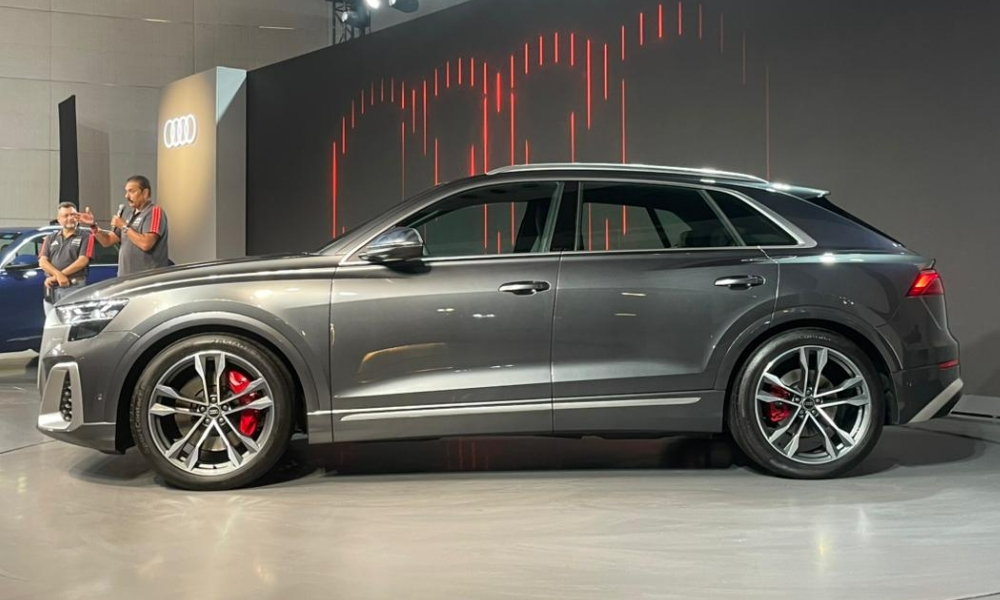 Audi SQ 8 Launched In India 2