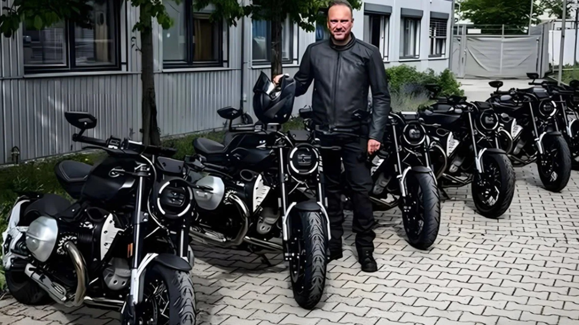 BMW Motorrad CEO Teases New R20 Cruiser