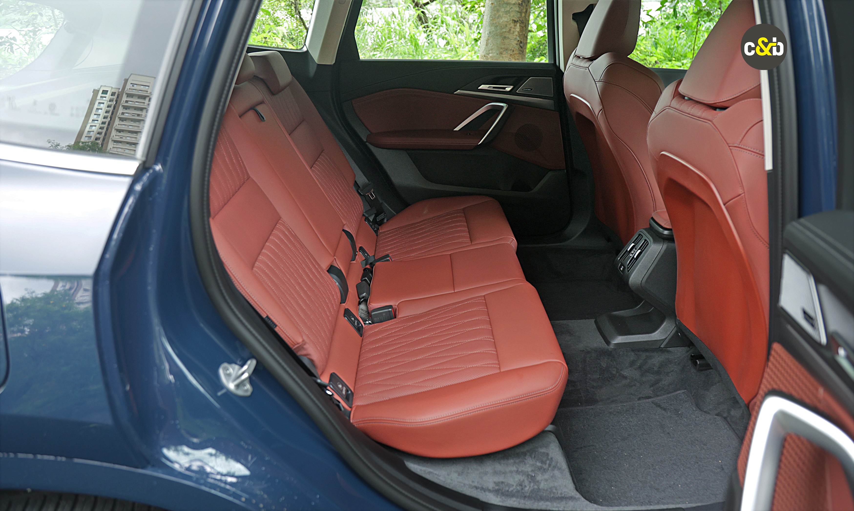 BMW X1 LWB 4
