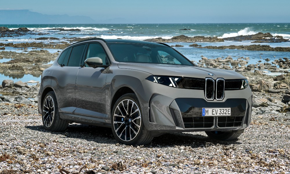 All-New BMW iX5 Debuts With 141 kWh Battery, 800+ km Range