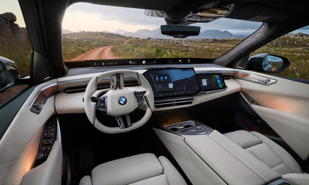 BMW i X5 interior